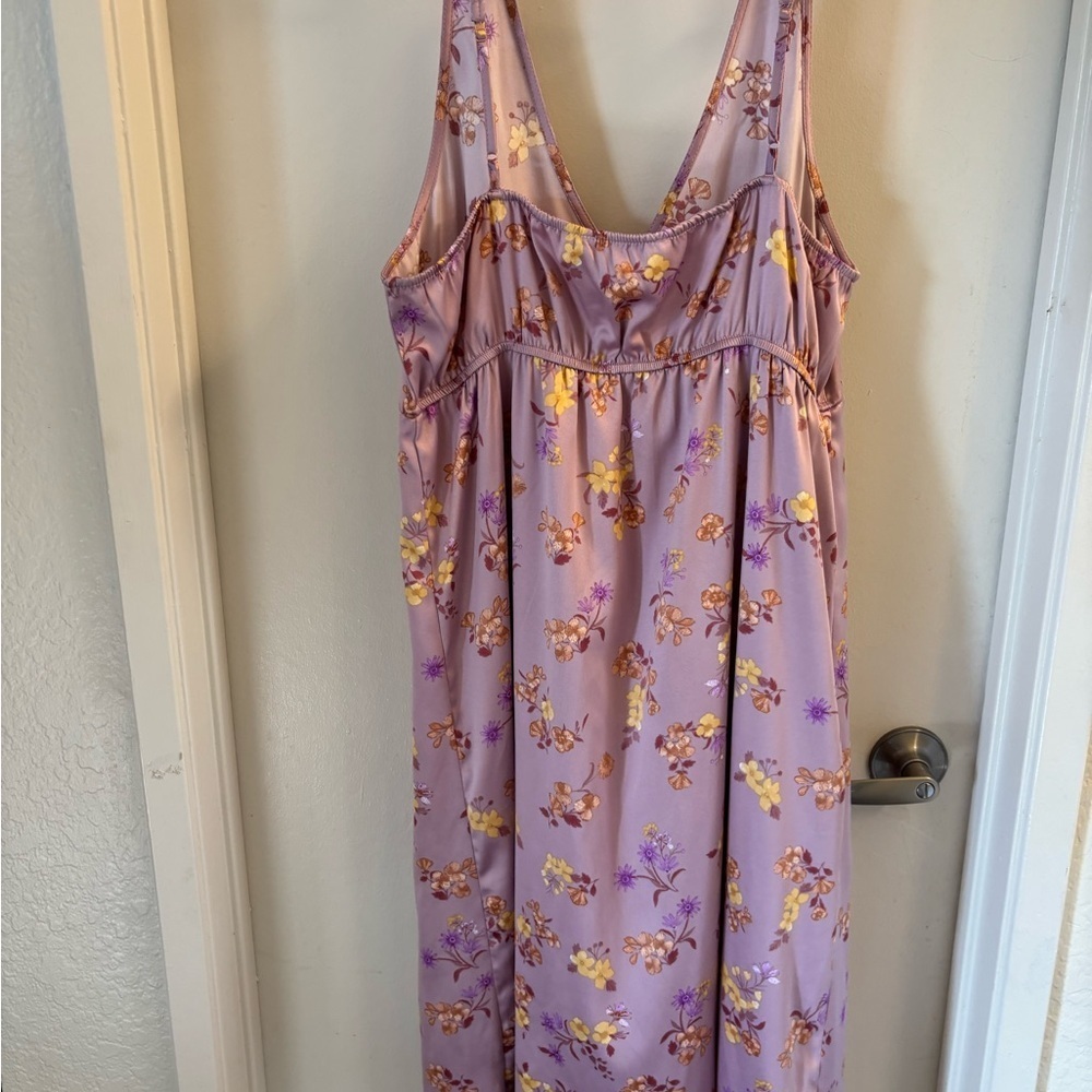 Hippie Rose Lavender Floral Dress - Picture 4 of 4